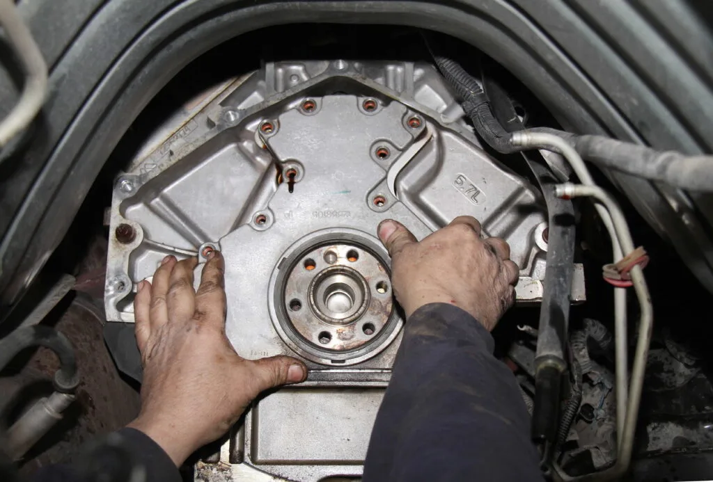 How to replace a rear main seal