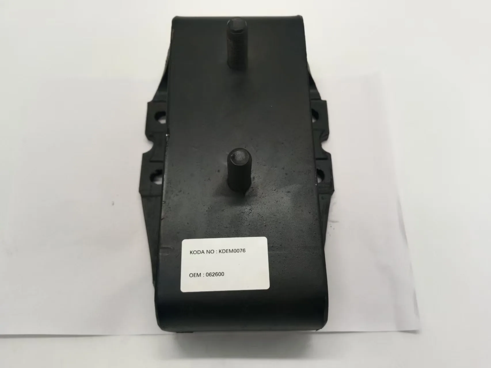 Engine Mounting for Mitsubishi Fuso Rosa Bus Spare Parts 062600